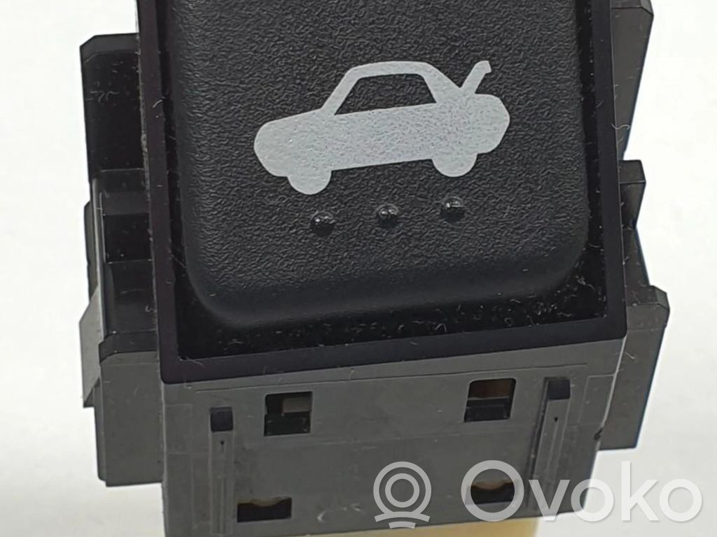 Mazda RX8 Tailgate opening switch 