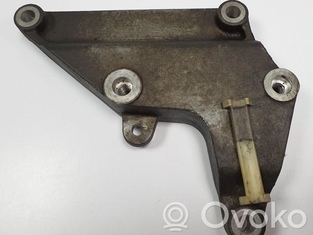 Jaguar S-Type Engine mount bracket 