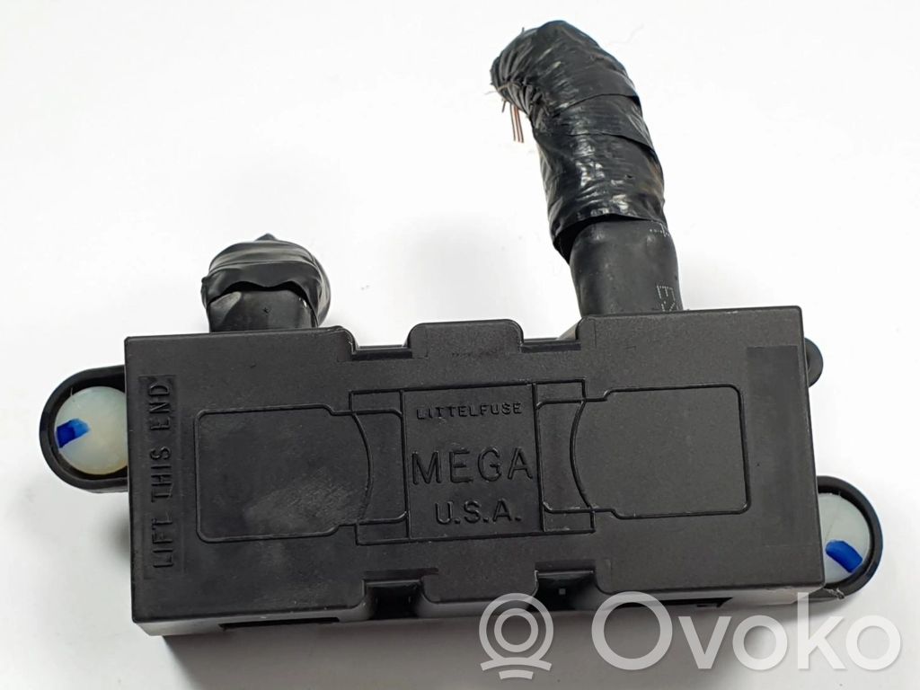 Jaguar S-Type Fuse 