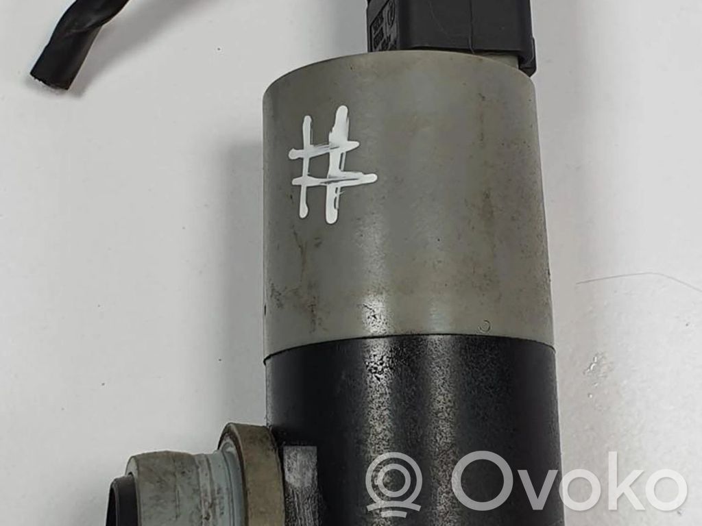 Land Rover Range Rover L322 Windscreen/windshield washer pump 