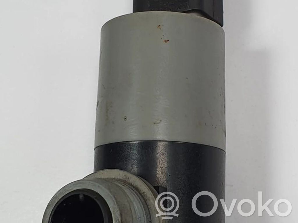 Land Rover Range Rover L322 Windscreen/windshield washer pump 