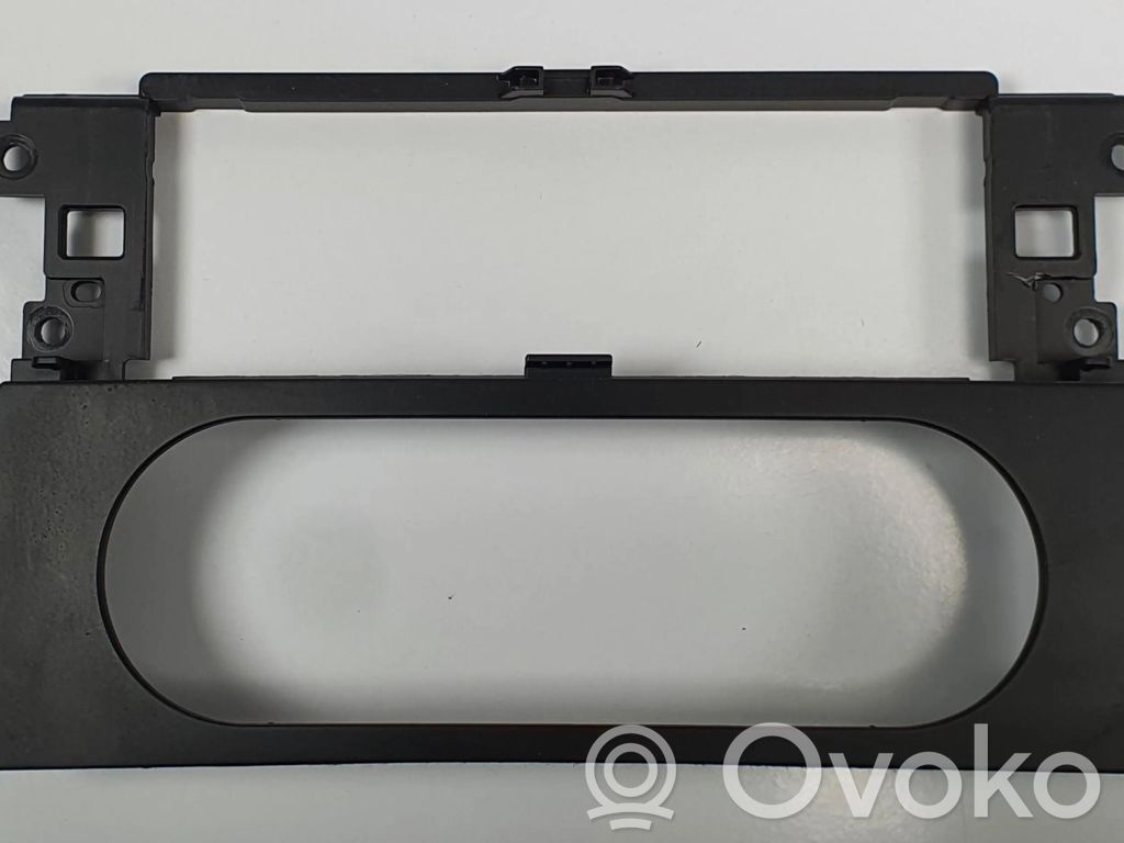 Moldura del panel (Usadas)   27570JY00A