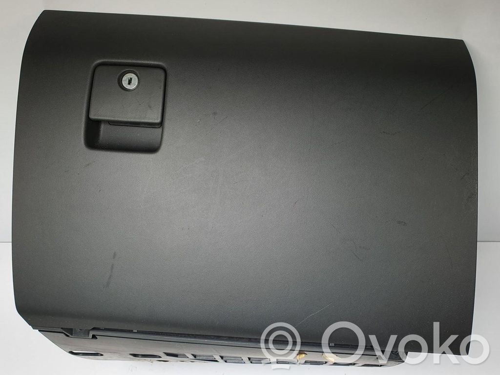 Guantera   230635620