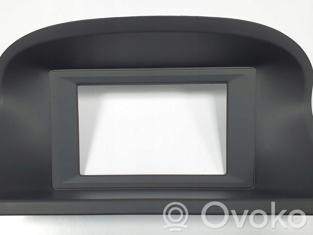 Panel trim   01286326
