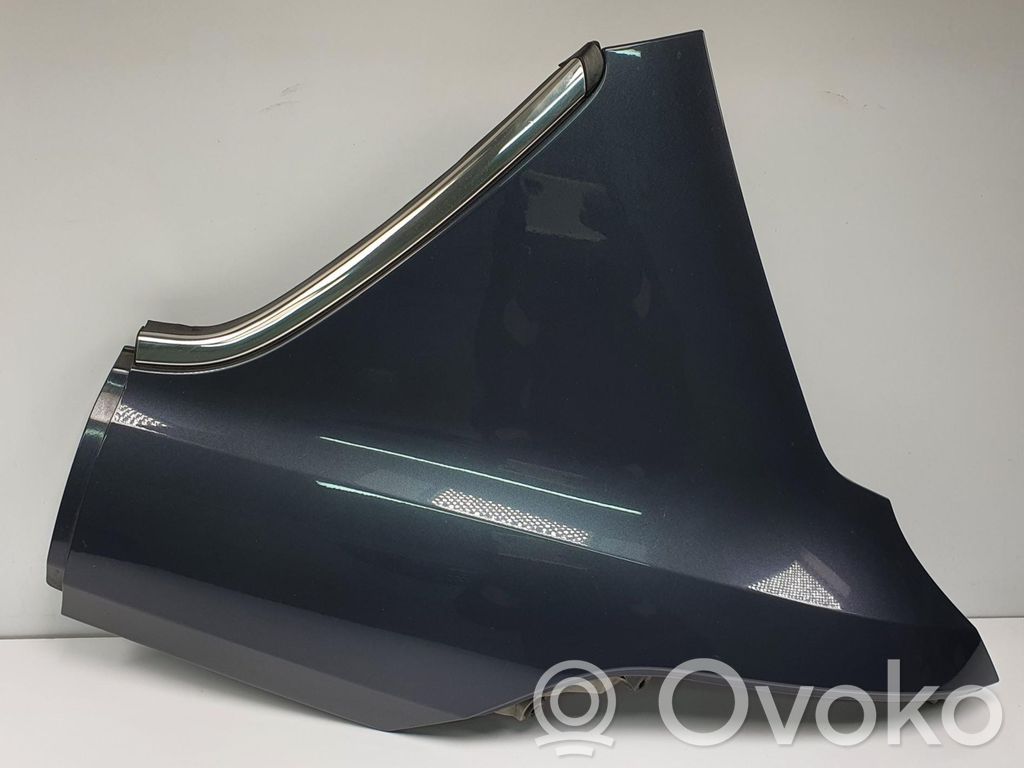 Ford B-MAX Takalokasuojan koristelista 