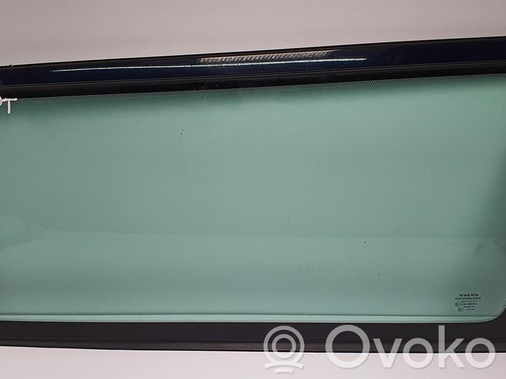 Volvo V70 Geam lateral spate 