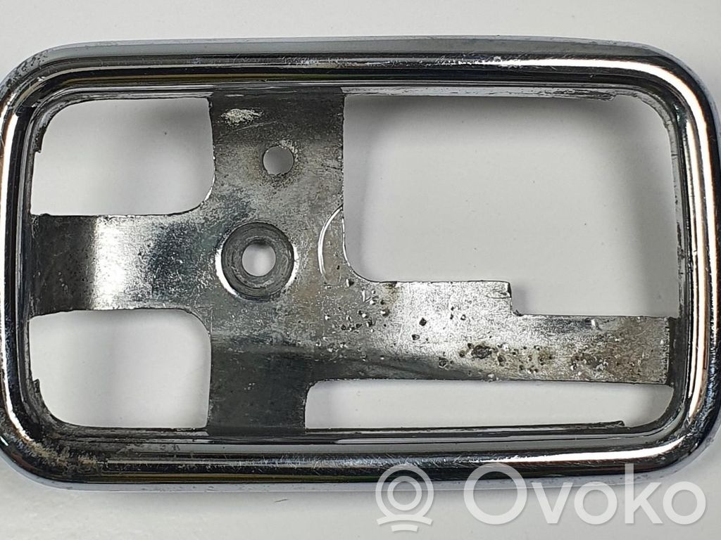 Mercedes-Benz COMPAKT W115 Capac mâner ușă față 