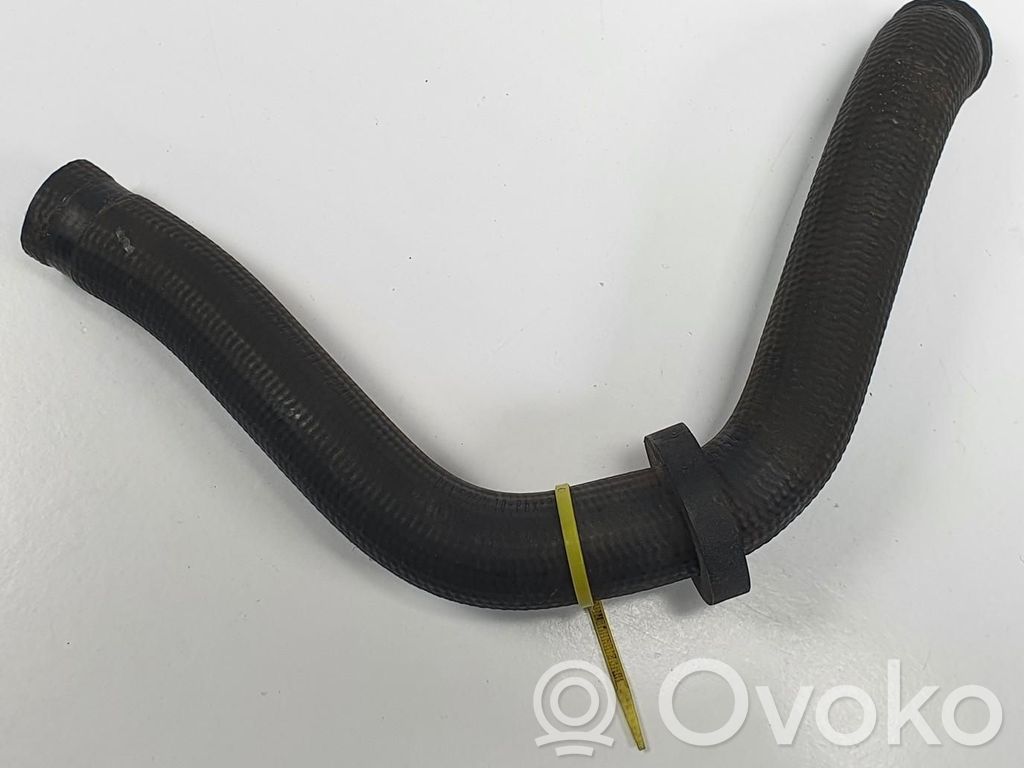 Mercedes-Benz COMPAKT W115 Conductă/furtun lichid de răcire motor 