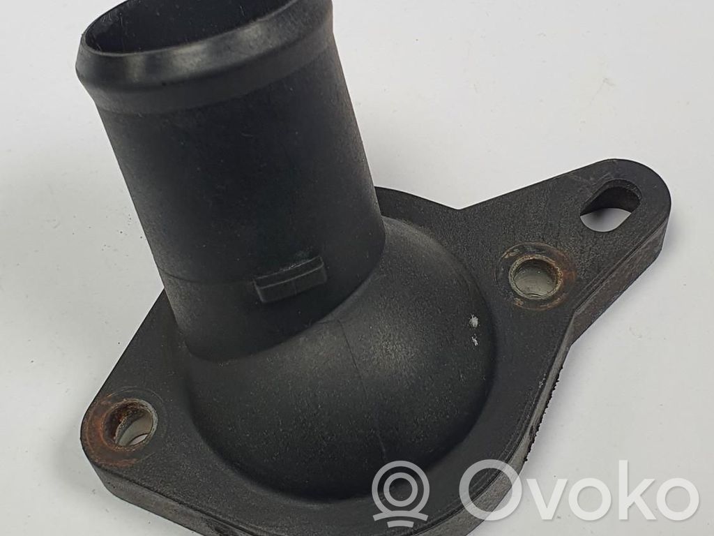 Volvo V50 Carcasa del termostato (Usadas) 