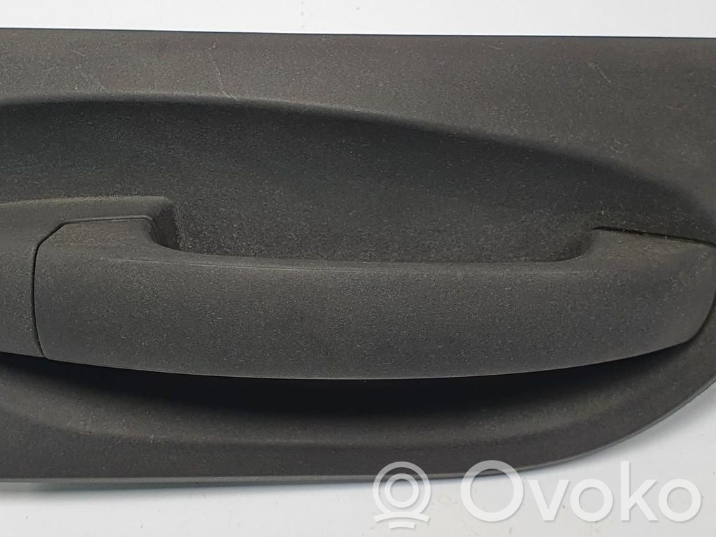 Manecilla interna puerta trasera   A4547601070