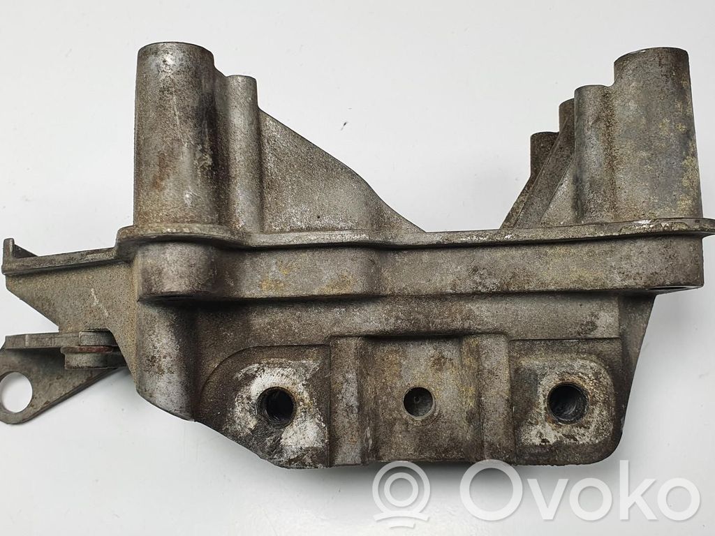 Volkswagen Golf V Soporte de montaje del motor (Usadas) 