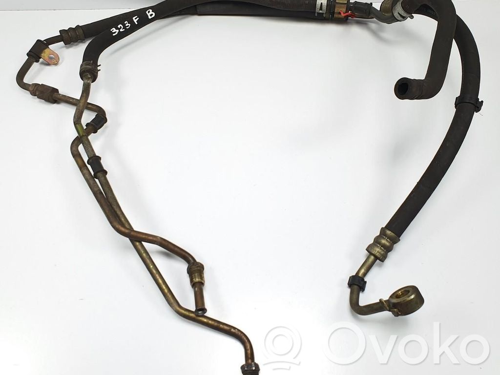 Ohjaustehostimen letkusto   323F,323F