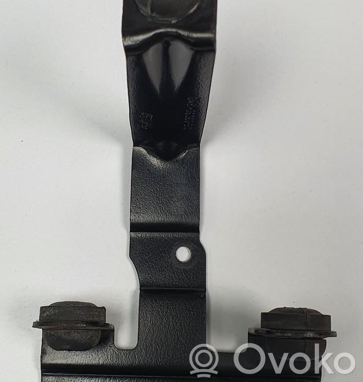 Ford C-MAX I Supporto pompa ABS 