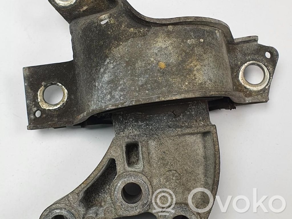 Fiat 500 Supapă vacuum suport motor