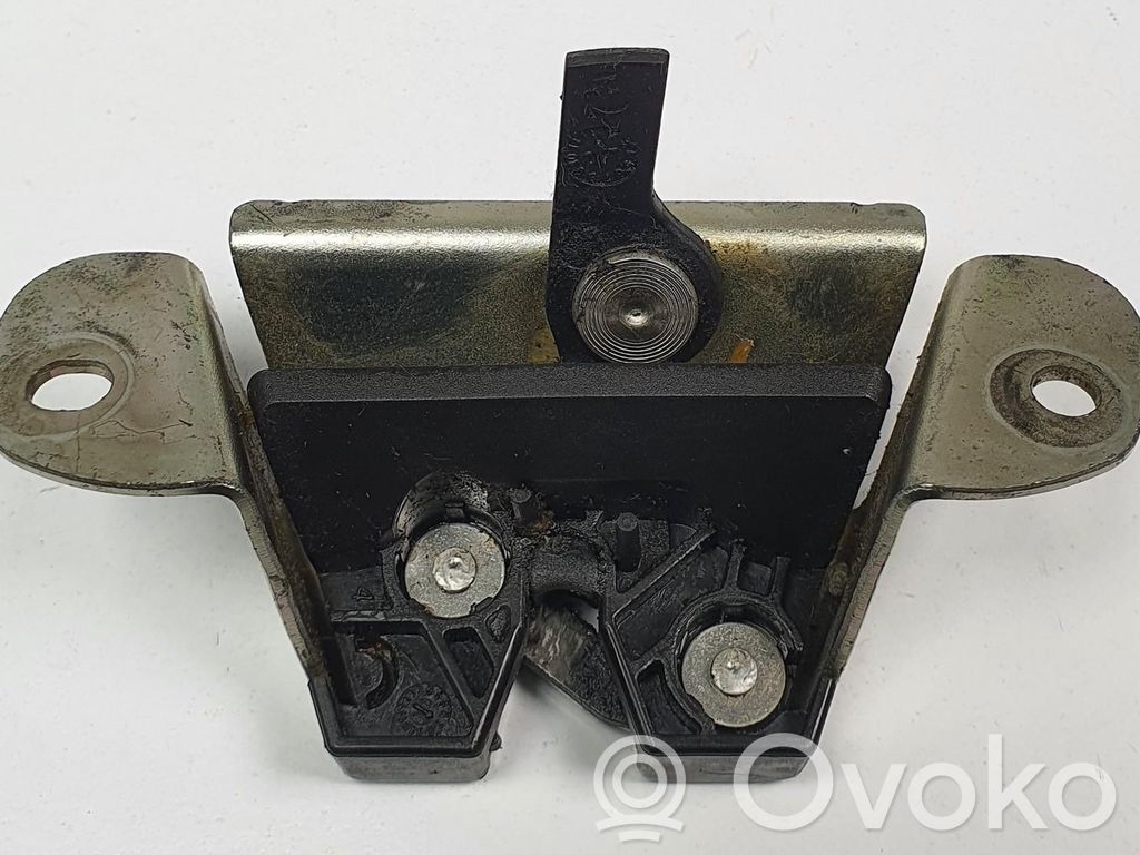 Toyota Aygo AB10 Serrure de loquet coffre 