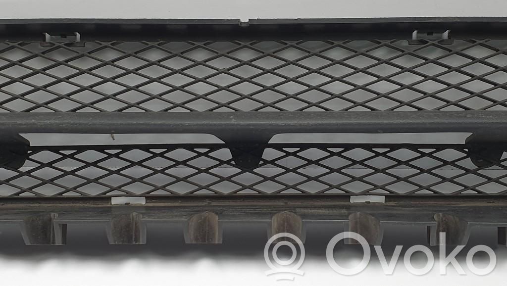 Volvo C70 Front bumper lower grill 