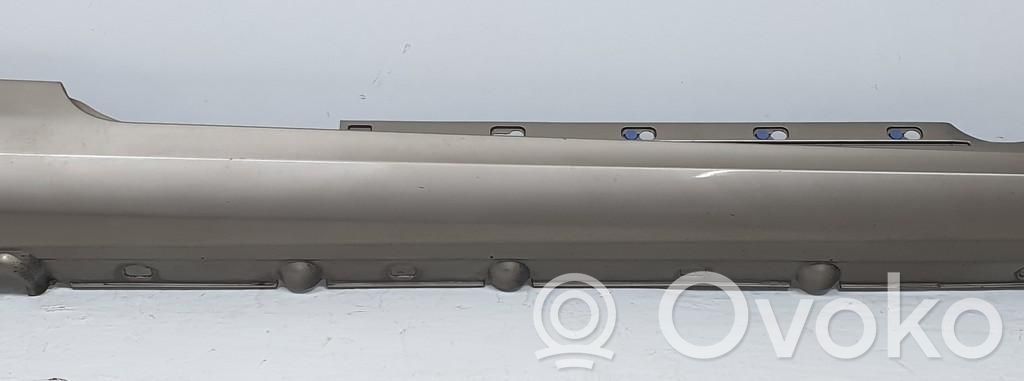 Mercedes-Benz E C207 W207 Prag 