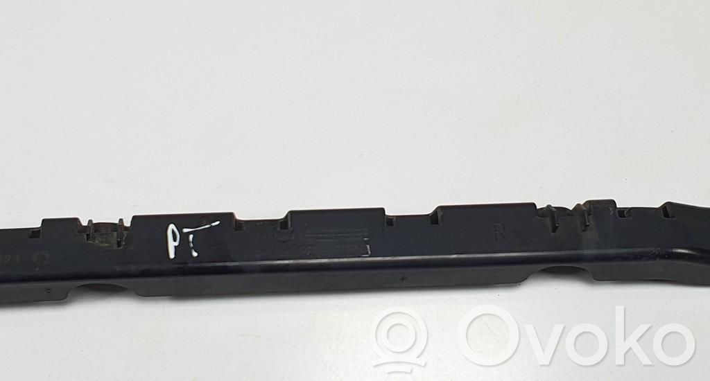 Mercedes-Benz E C207 W207 Support de pare-chocs arrière