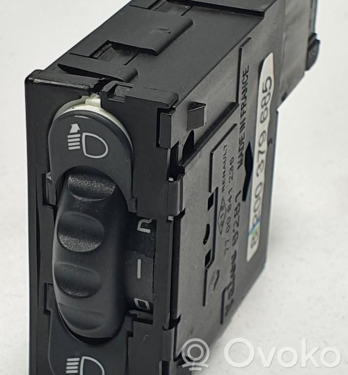 Smart ForFour II W453 Interruptor de control de altura del faro delantero 
