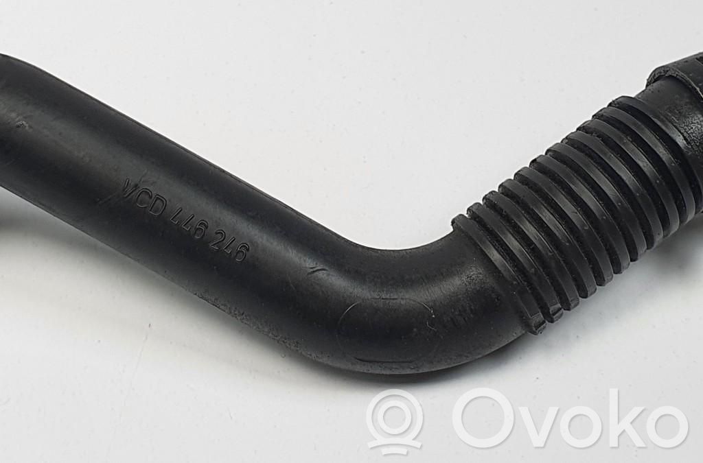 Audi A4 S4 B7 8E 8H Conductă/furtun aerisire