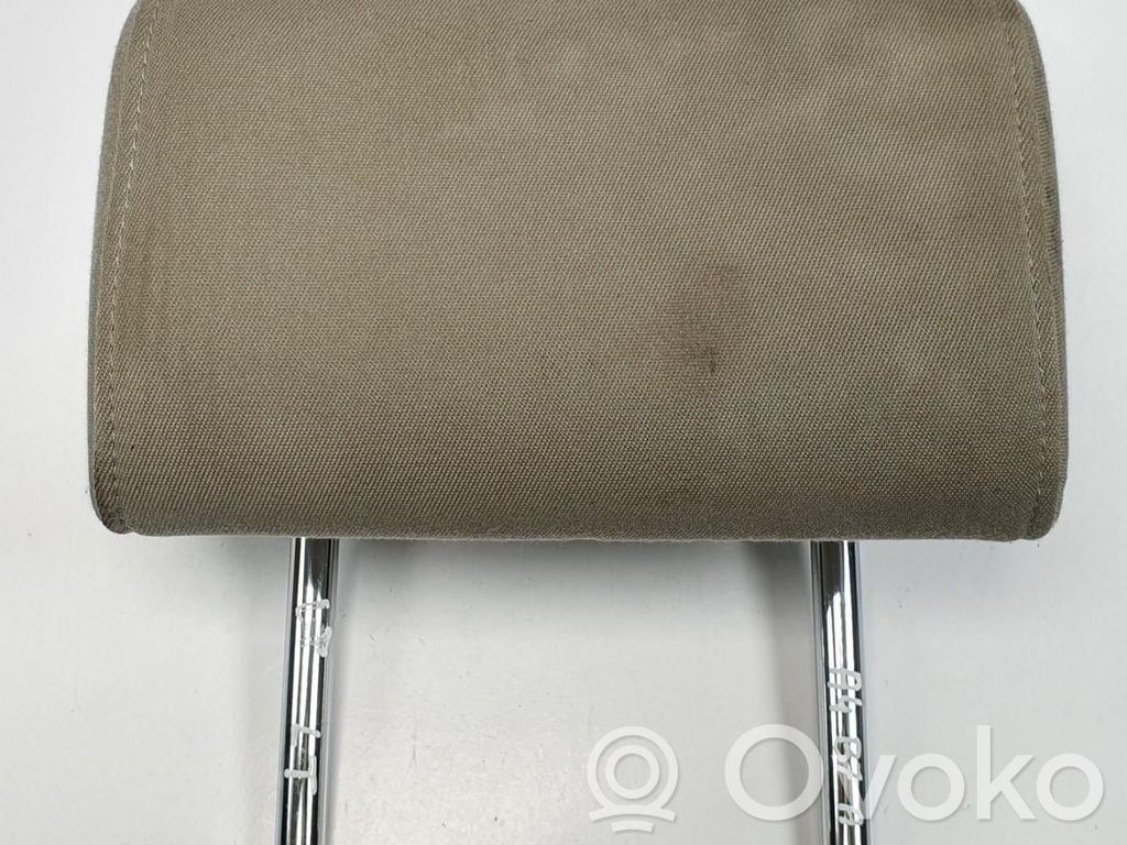Audi A4 S4 B7 8E 8H Takaistuimen pääntuki 