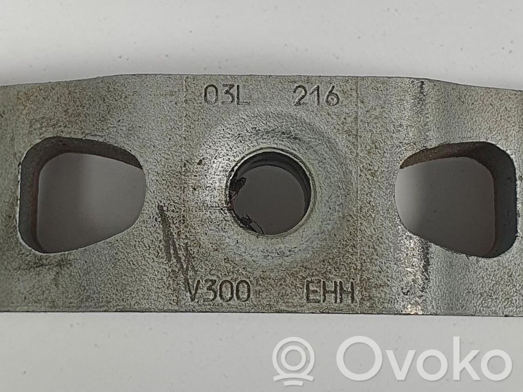 Skoda Octavia Mk2 (1Z) Polttoaineen suihkutuksen pidike 