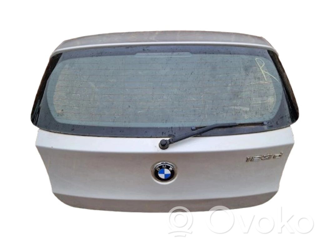 Tailgate/trunk/boot lid
