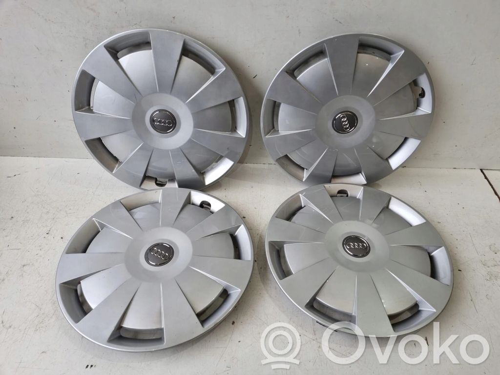 R16-pölykapseli   8V0601147D