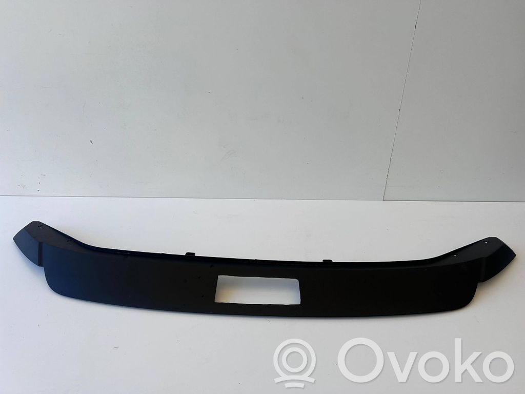 Seat Leon (5F) Apakšējā bampera daļa 