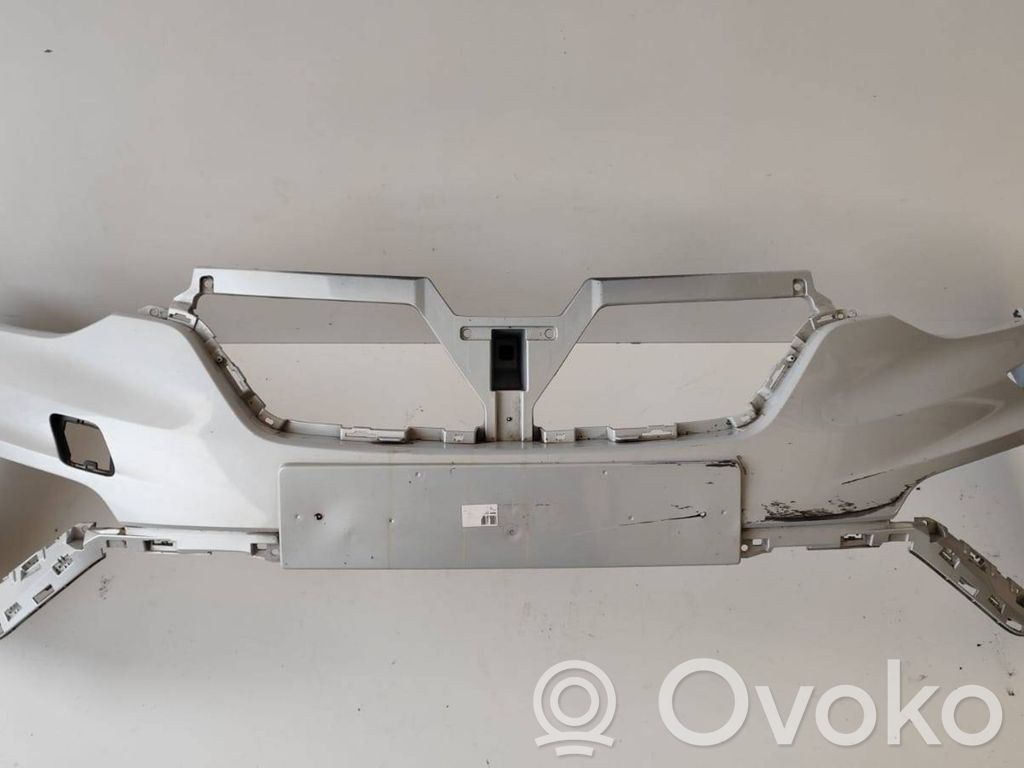 Renault Arkana Parachoques delantero 
