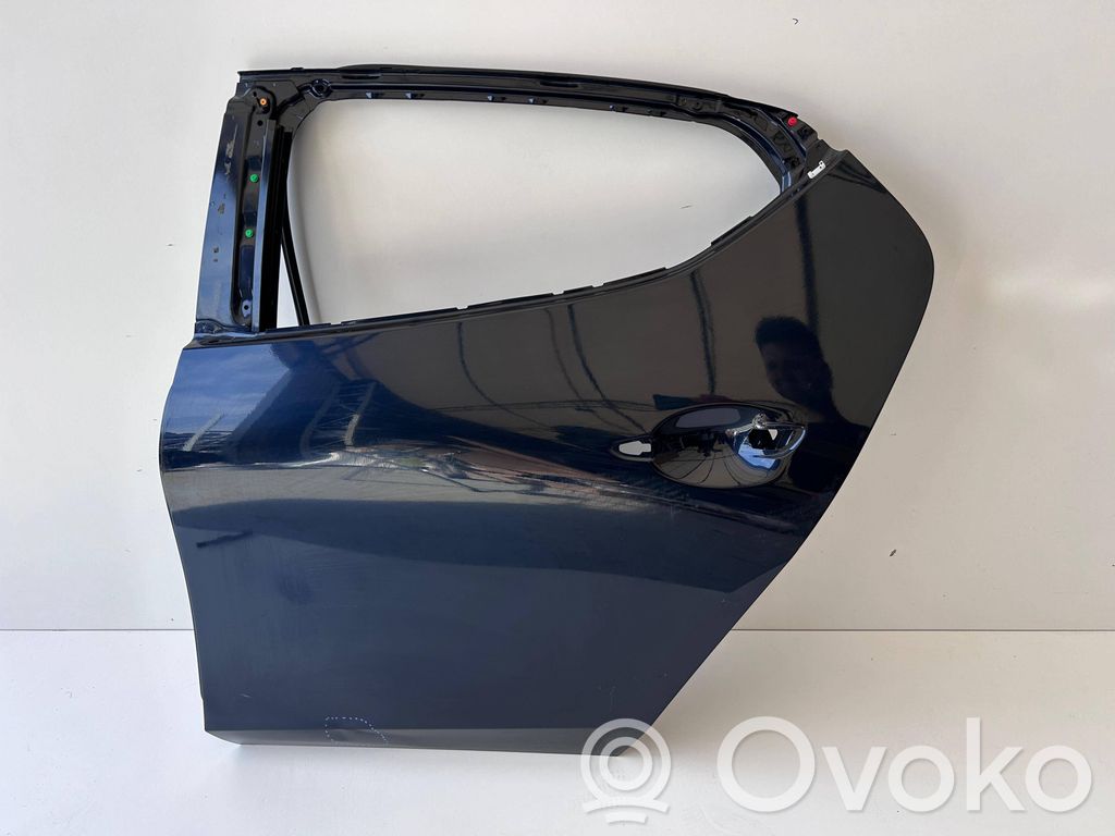 Mazda 3 Aizmugurējās durvis 