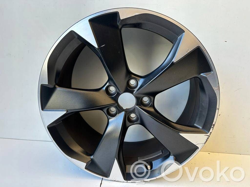 Seat Leon IV R18-alumiinivanne 