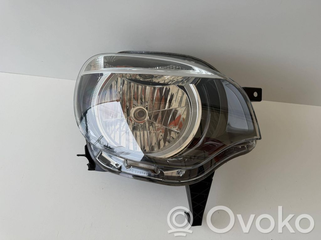 Renault Twingo III Headlight/headlamp 