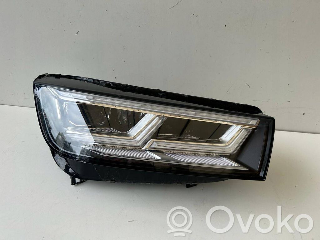 Audi Q5 SQ5 FY Lampa przednia 