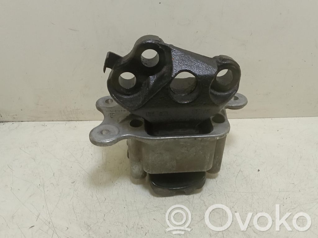 Land Rover Range Rover Evoque L551 Gearbox mount 