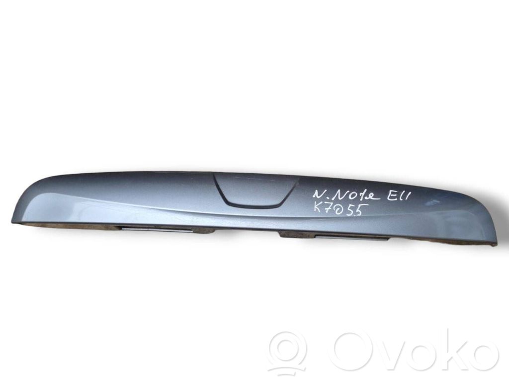 Nissan Note (E11) Trunk door license plate light bar 