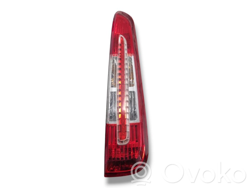 Ford C-MAX I Rear/tail lights 