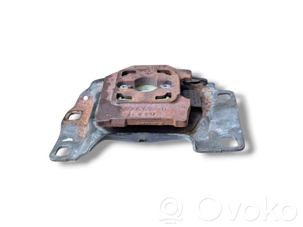 Gearbox mount   V617M121