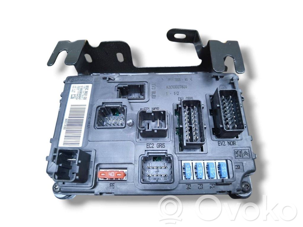 Peugeot Partner Fuse module 