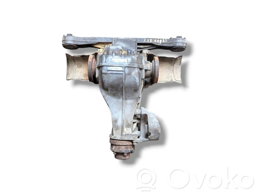 Audi A8 S8 D3 4E Galinis reduktorius 