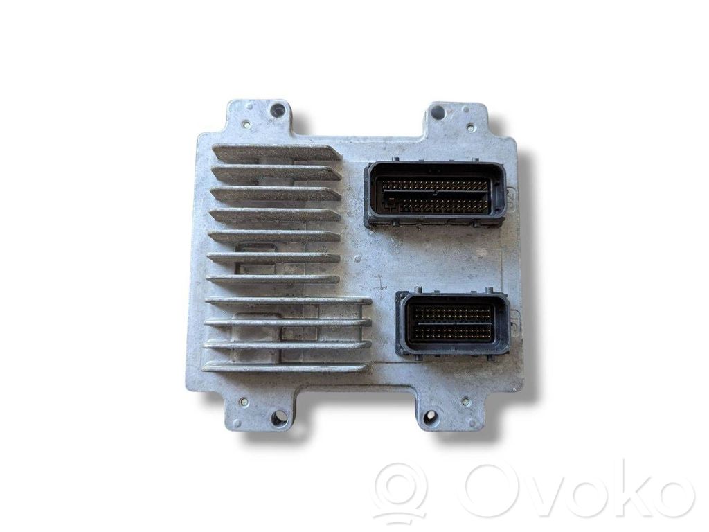 Unidad de control/módulo ECU del motor   12639891