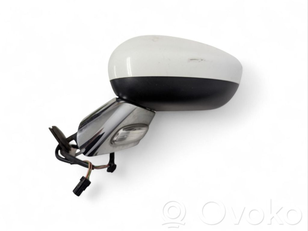 Citroen C3 Front door electric wing mirror 