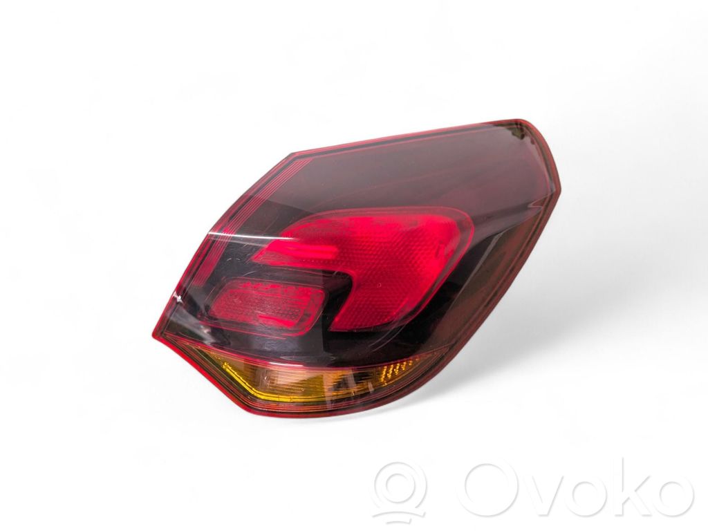 Rear/tail lights   13319948