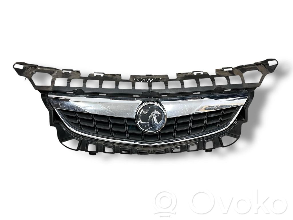 Opel Astra J Rejilla delantera 