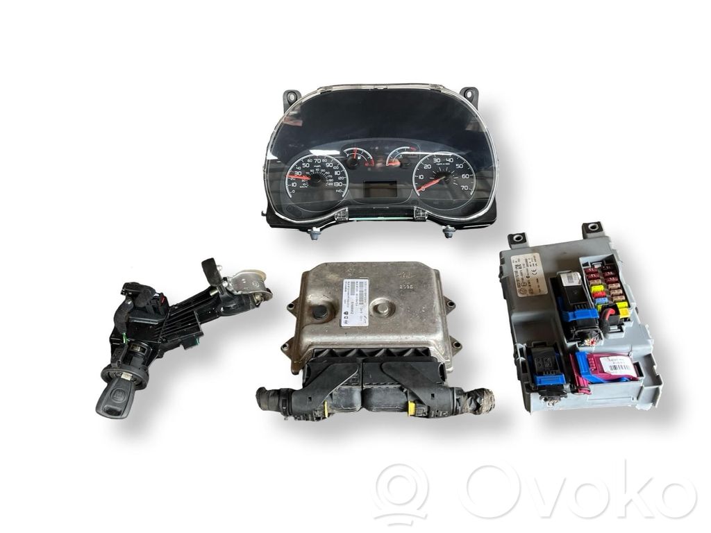 Fiat Doblo Engine ECU kit and lock set 