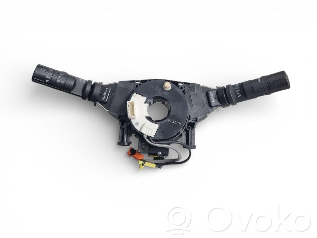 Nissan Qashqai Manetka / Przełącznik kierunkowskazów wycieraczek 