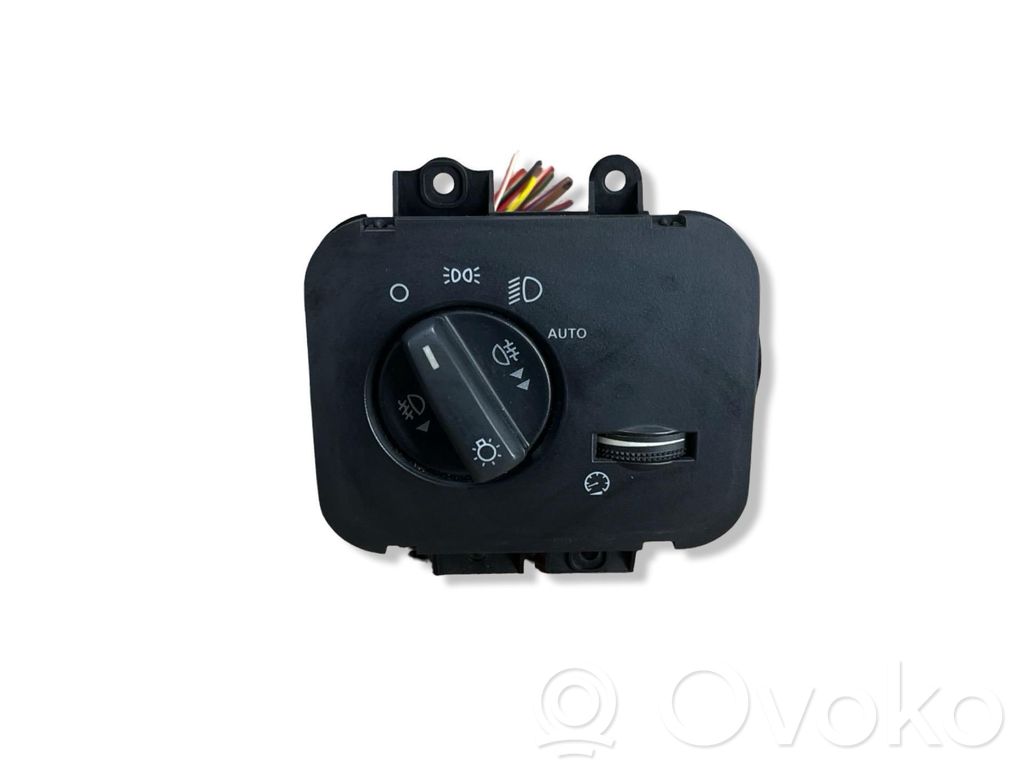 Light switch   YUD501480