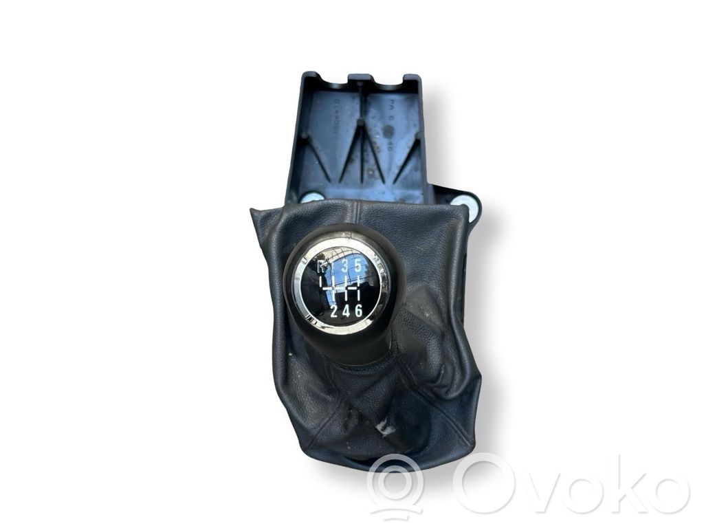 Opel Astra H Gear shifter/selector 