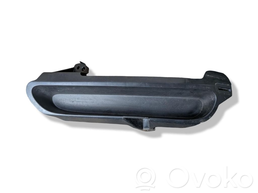 Etusumuvalon ritilä   BCD250102