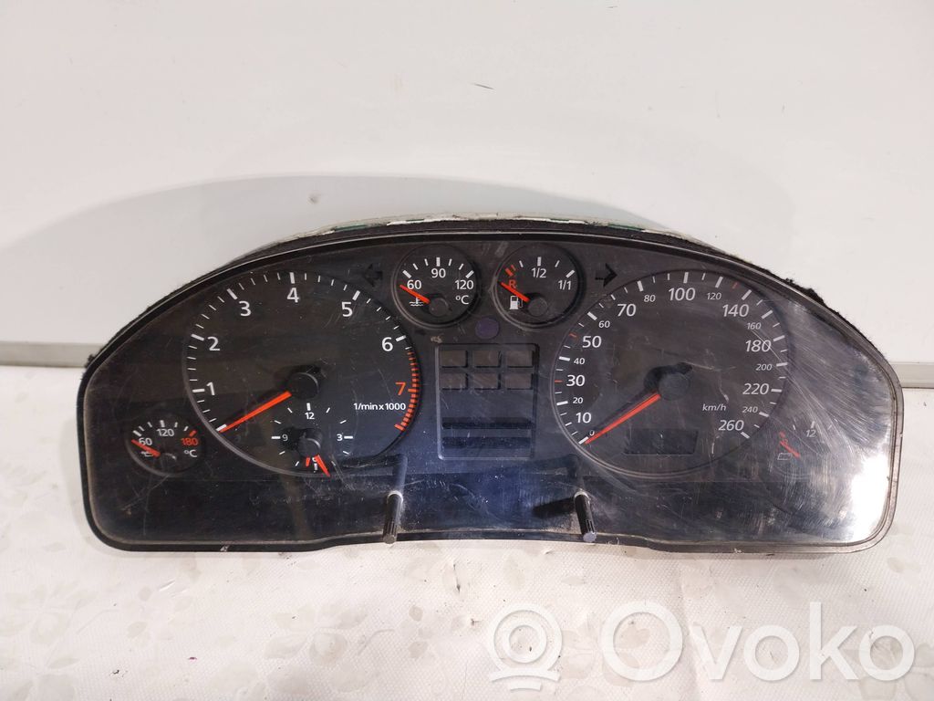 Audi A6 S6 C5 4B Speedometer (instrument cluster) 